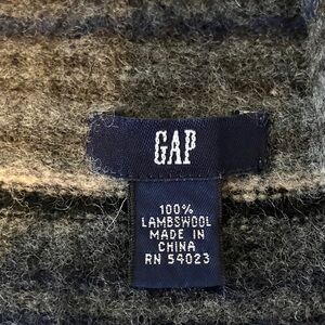 GAP Lambswool Scarf in Black, Gray and Brown